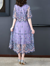 Women's elegance Style V-neck embroidery Short Sleeved Fashionable dresses