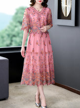 Women's elegance Style V-neck embroidery Short Sleeved Fashionable dresses